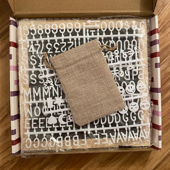 XO, Sienna felt message board - Picture 2 of 4